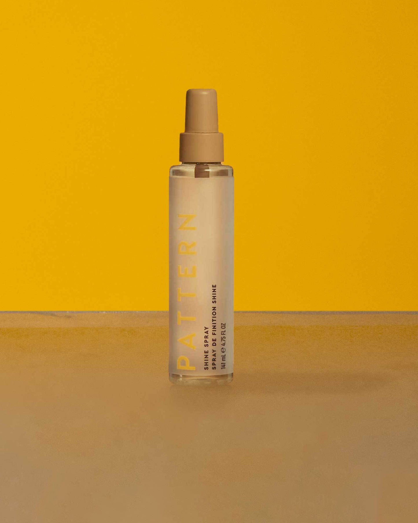 PATTERN
SHINE SPRAY
SPRAY DE FINITION SHINE
141 mL € 4.75 FL OZ