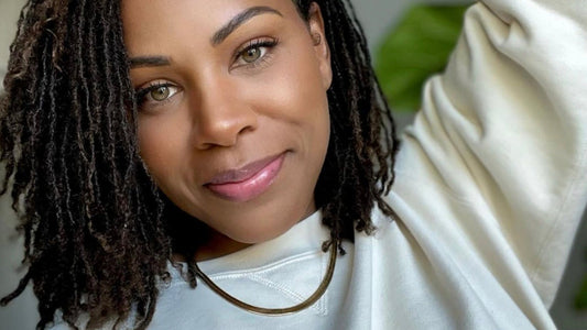 Microlocs vs Sisterlocks: What Sets Them Apart & How to Decide