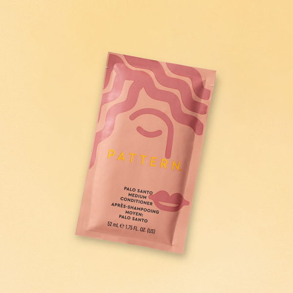 PATTERN
PALO SANTO
MEDIUM
CONDITIONER
APRÈS-SHAMPOOING
MOYEN:
PALO SANTO
52 mL e 1.75 FL. OZ. (US)