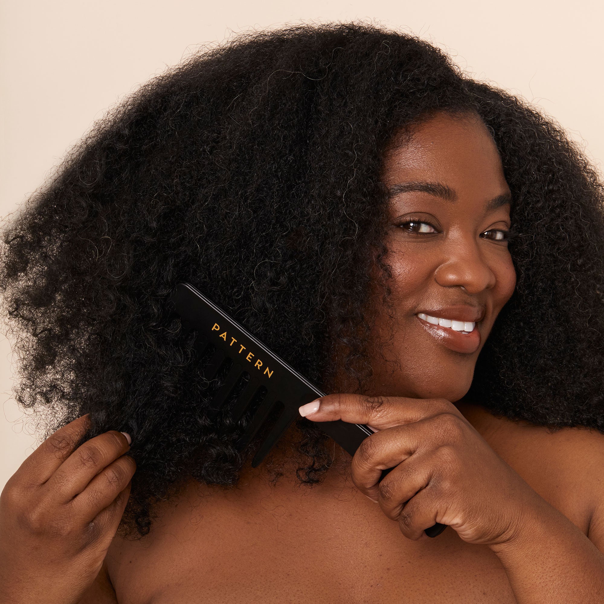 Wide Tooth Comb For Curly Hair - Big Shower Comb | PATTERN – Pattern Beauty